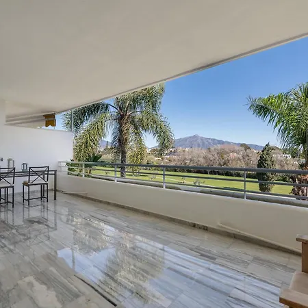 Appartement Stunning Duplex By The Golf & Terrace By The Marbella